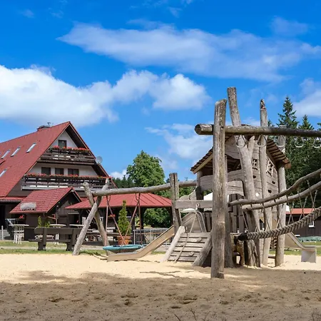Daire Berggasthof Heuberghaus, Direkt Am Rennsteig Friedrichroda