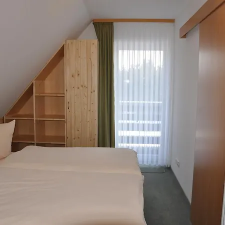Berggasthof Heuberghaus, Direkt Am Rennsteig Apartment Friedrichroda
