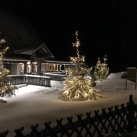 Berggasthof Heuberghaus, Direkt Am Rennsteig Apartmán