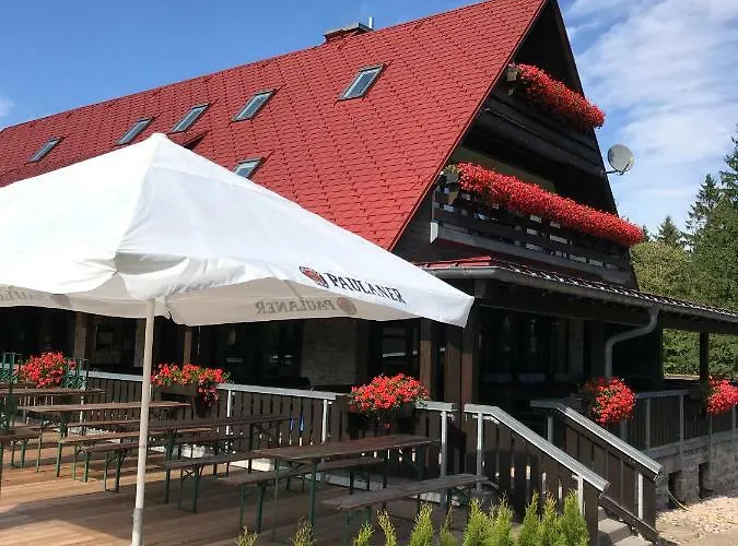Berggasthof Heuberghaus, Direkt Am Rennsteig Daire